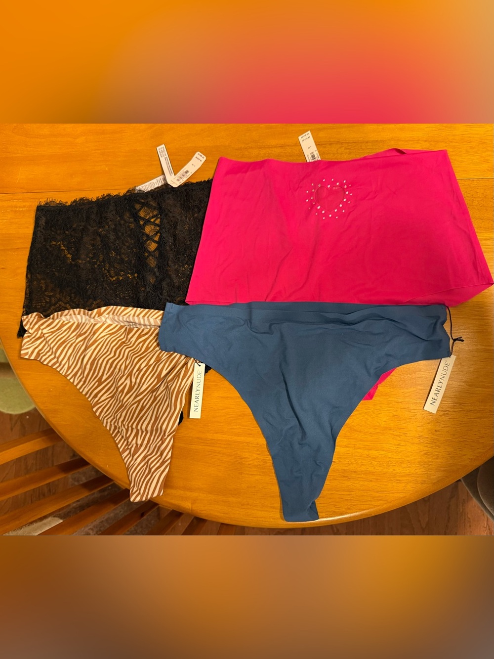 NWT Lot of 4 Pairs of Panties size L/XL- Victoria’s Secret & Nearly Nude